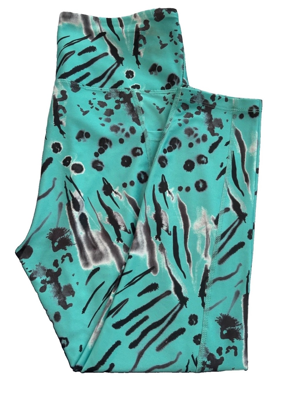 Bally’s Total Fitness High-Waist Teal Abstract Animal-Print Cropped Leggings